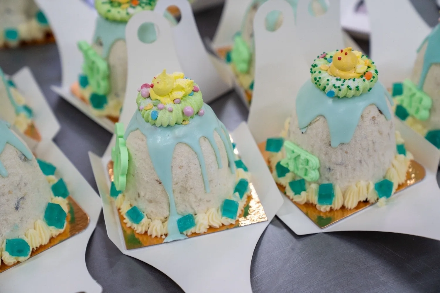 Успейте приобрести куличи и пасху!🧁  Сегодня местные производители представят свою продукцию на трад