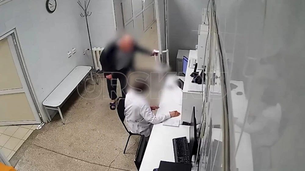 В Орске мужчина напал на медсестру в городской больнице травматологии   https://1743.ru/news/83874  