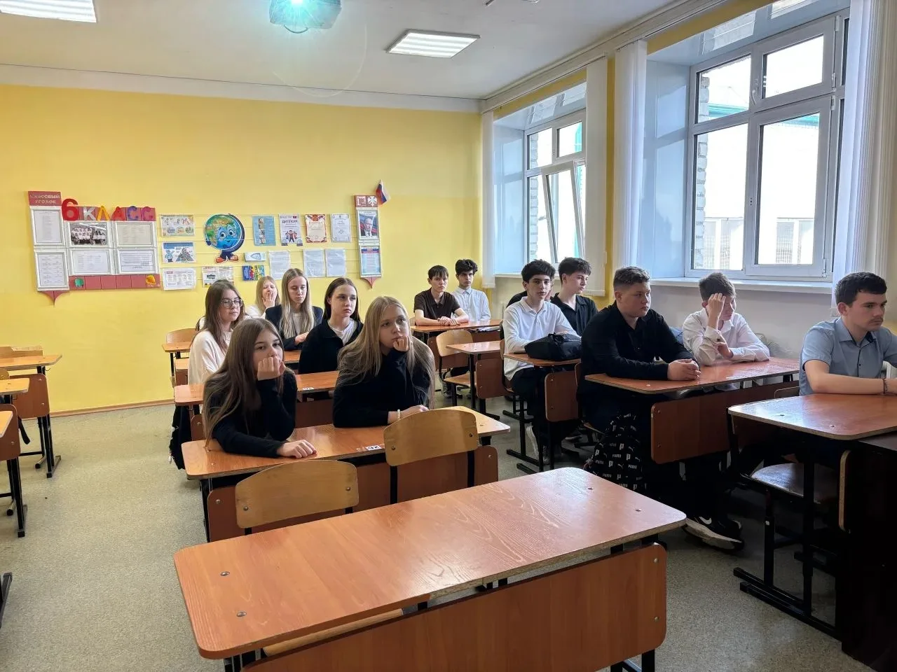 🔥На этой неделе в нашей школе прошли «Уроки мужества», посвящённые лауреатам Всероссийской обществен
