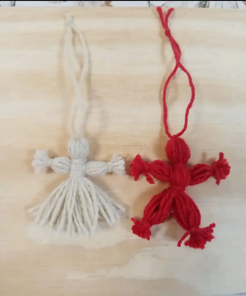 🧶 В Доме Культуры села Муромцево прошел мастер-класс по изготовлению куклы-мотанки из ...