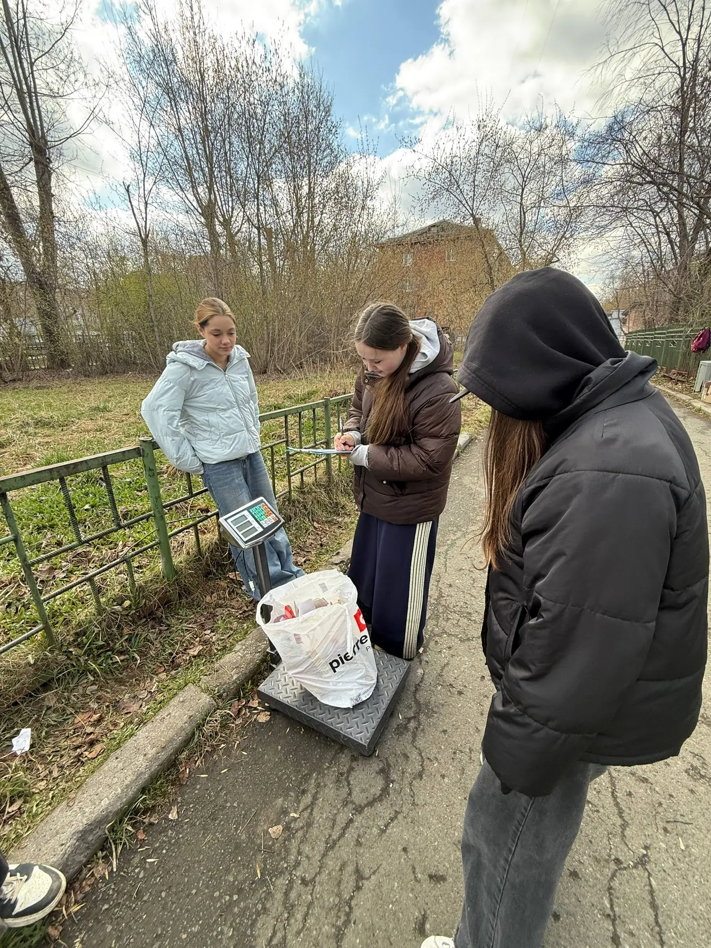 🌱СБОР МАКУЛАТУРЫ. ИТОГИ🌱  💫Здравствуйте, дорогие друзья! В прошлую пятницу в нашей школе прошёл сбор