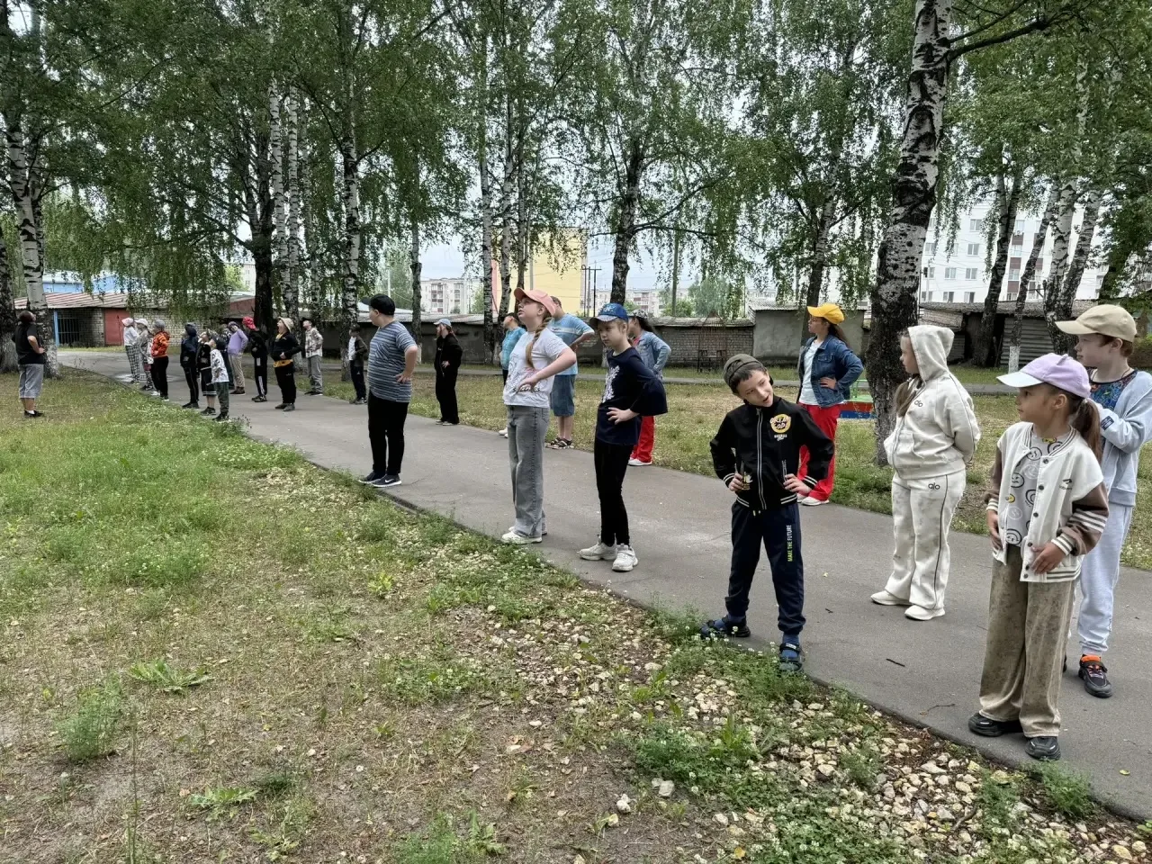 🇰🇪 «Школа интересных каникул», день десятый: путешествие в Карелию и уроки безопасности

Десятый д