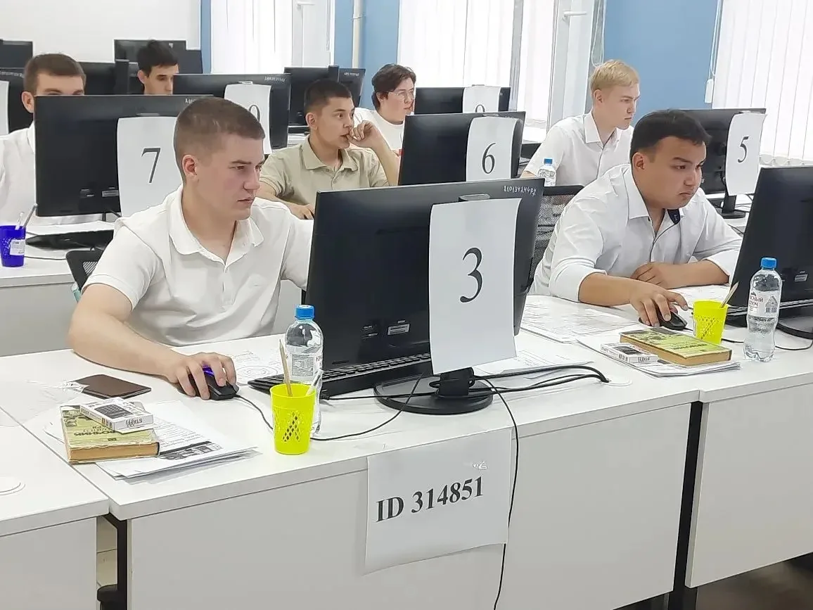 Сегодня у группы ТМ-222 проходит демонстрационный экзамен!