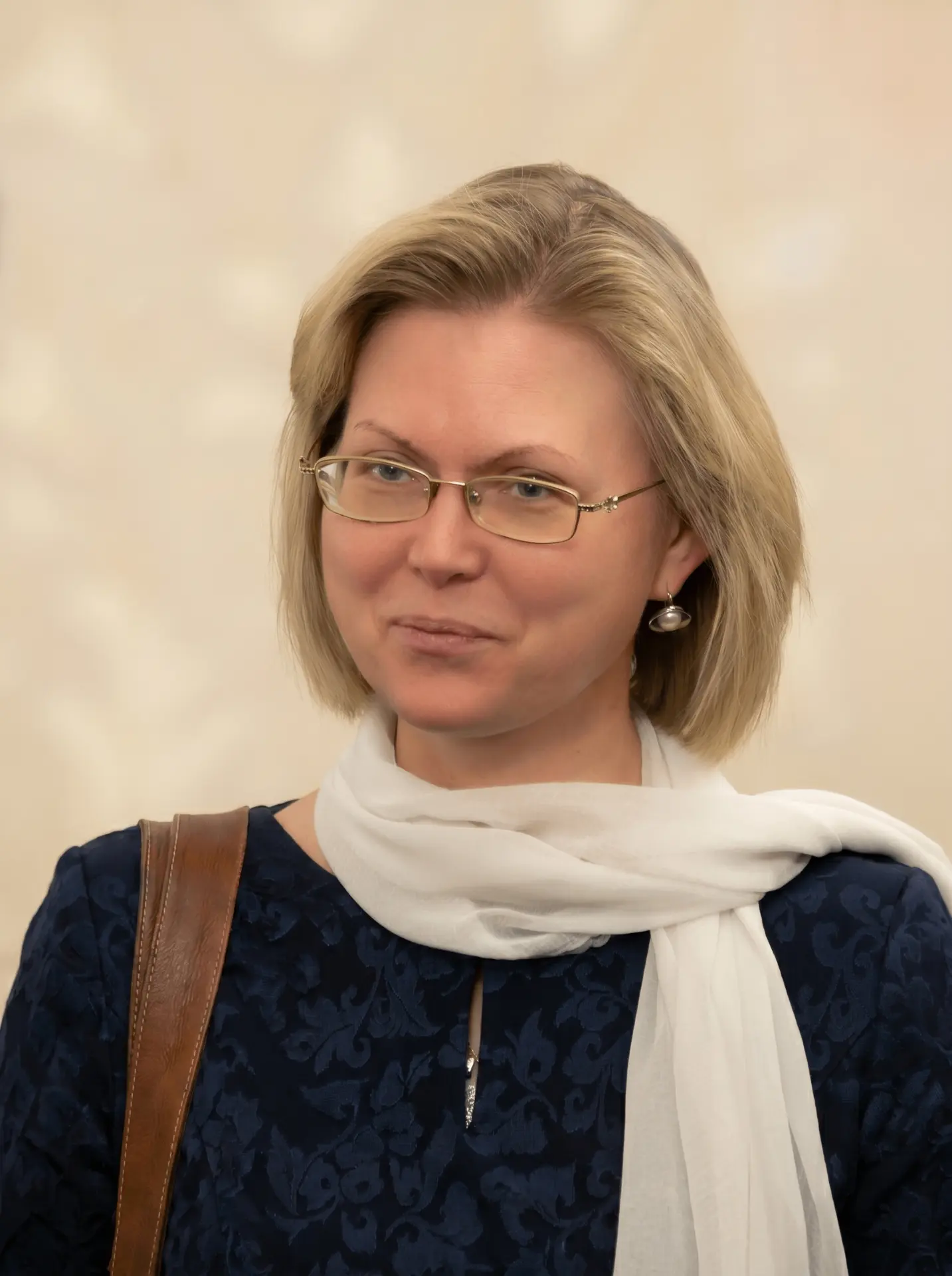 12 июня, в День России, свой день рождения отмечает Ольга Сергеевна Королева — заместитель директора