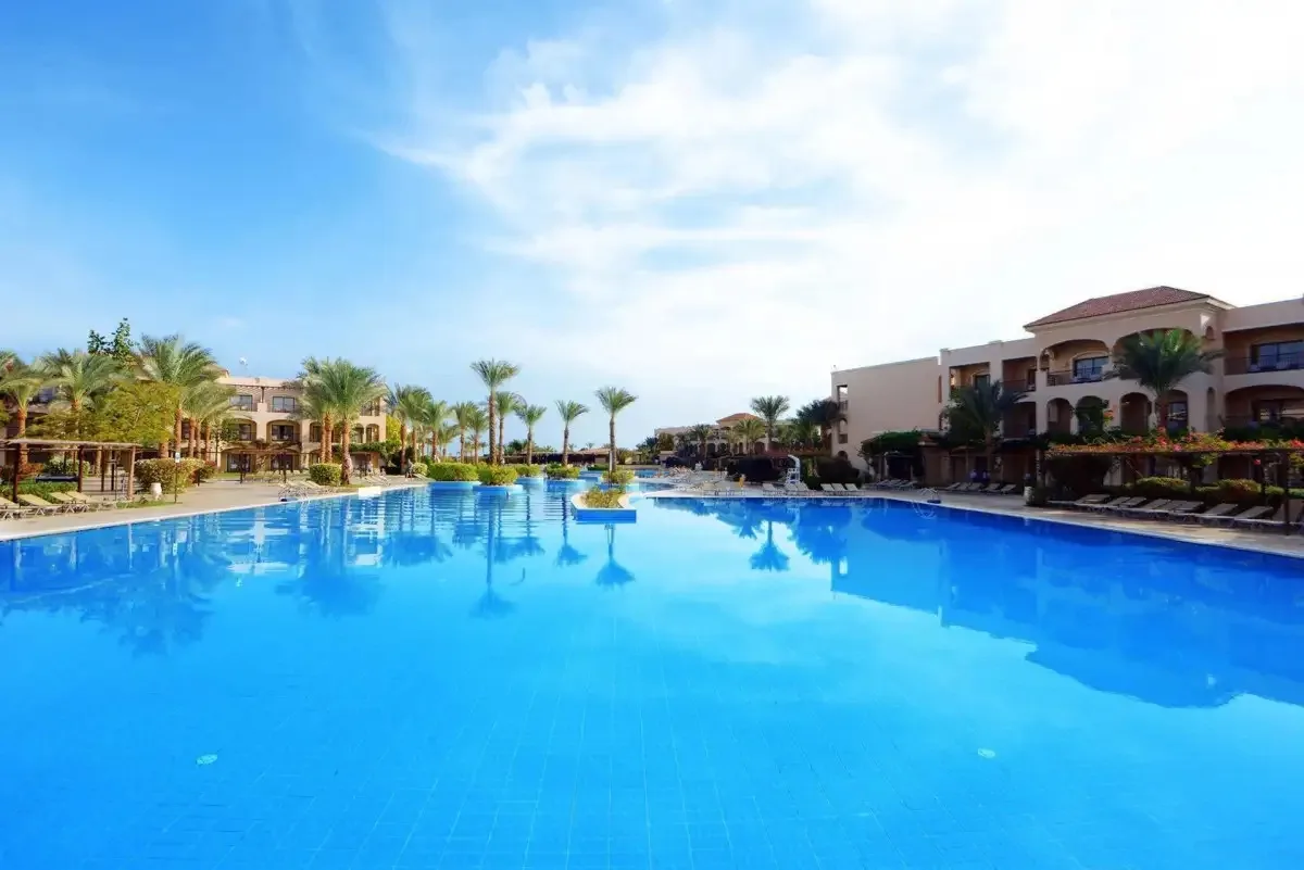 🇪🇬 Египет из Екатеринбурга   Jaz Aquamarine Resort 5* (Хургада) — это один из самых популярных и мас