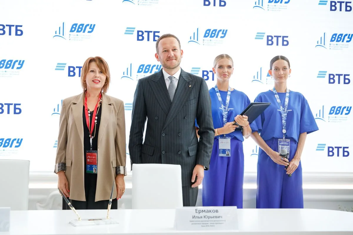 На полях Восточного экономического форума мы с ВТБ сделали большой шаг вперед. Подписал...