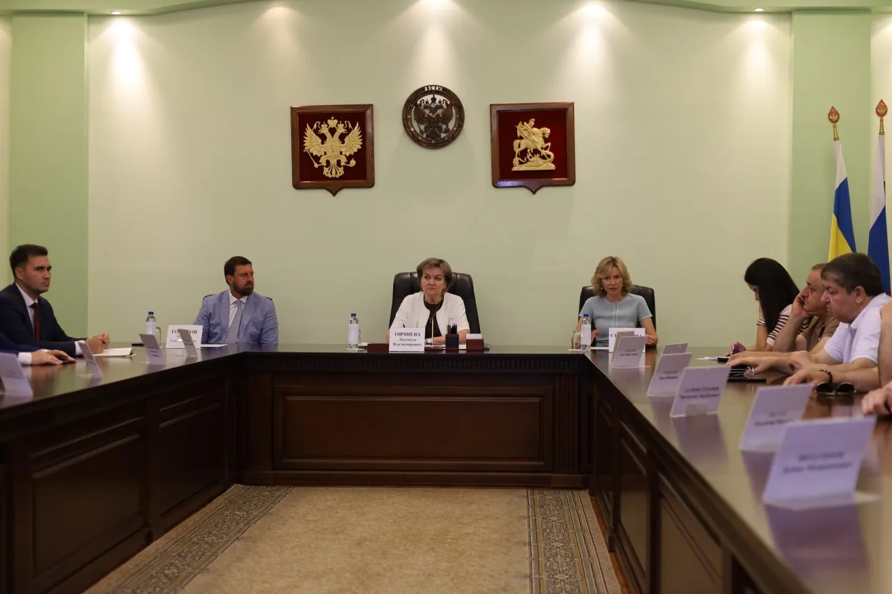 Встреча с диаспорами в Думе города Шахты