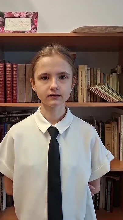 Мы продолжаем знакомить вас с участниками нашей поэтической видеоэстафеты. Сегодня своё выступление 