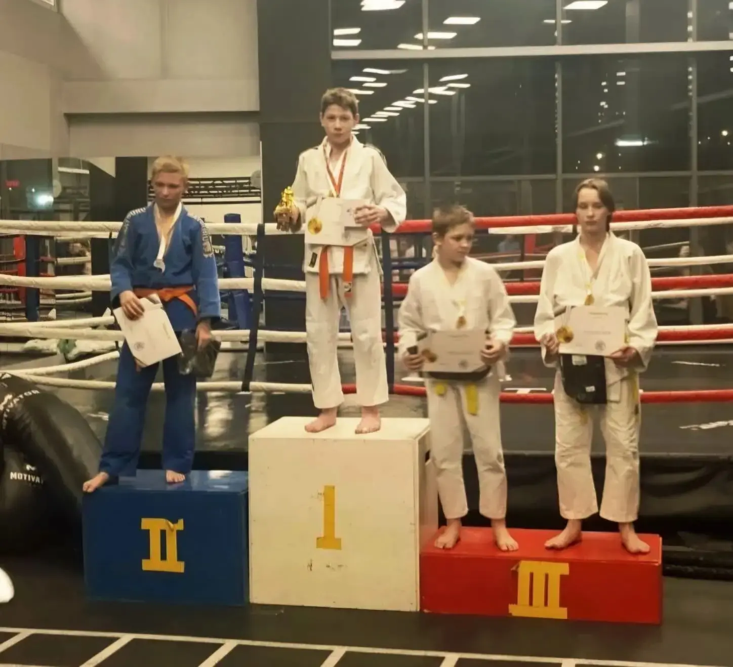 🥋 Сегодня мы хотим поздравить настоящего героя нашего времени – Артёма Косарева из 7б класса!   🔥 22