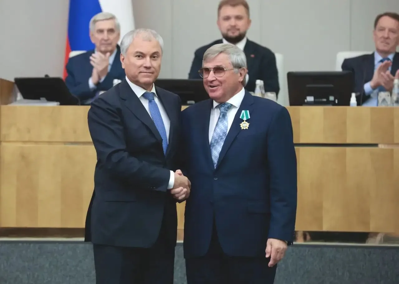 📍Заведующий кафедрой тифлопедагогики Института детства МПГУ Олег Смолин награждён Орде...
