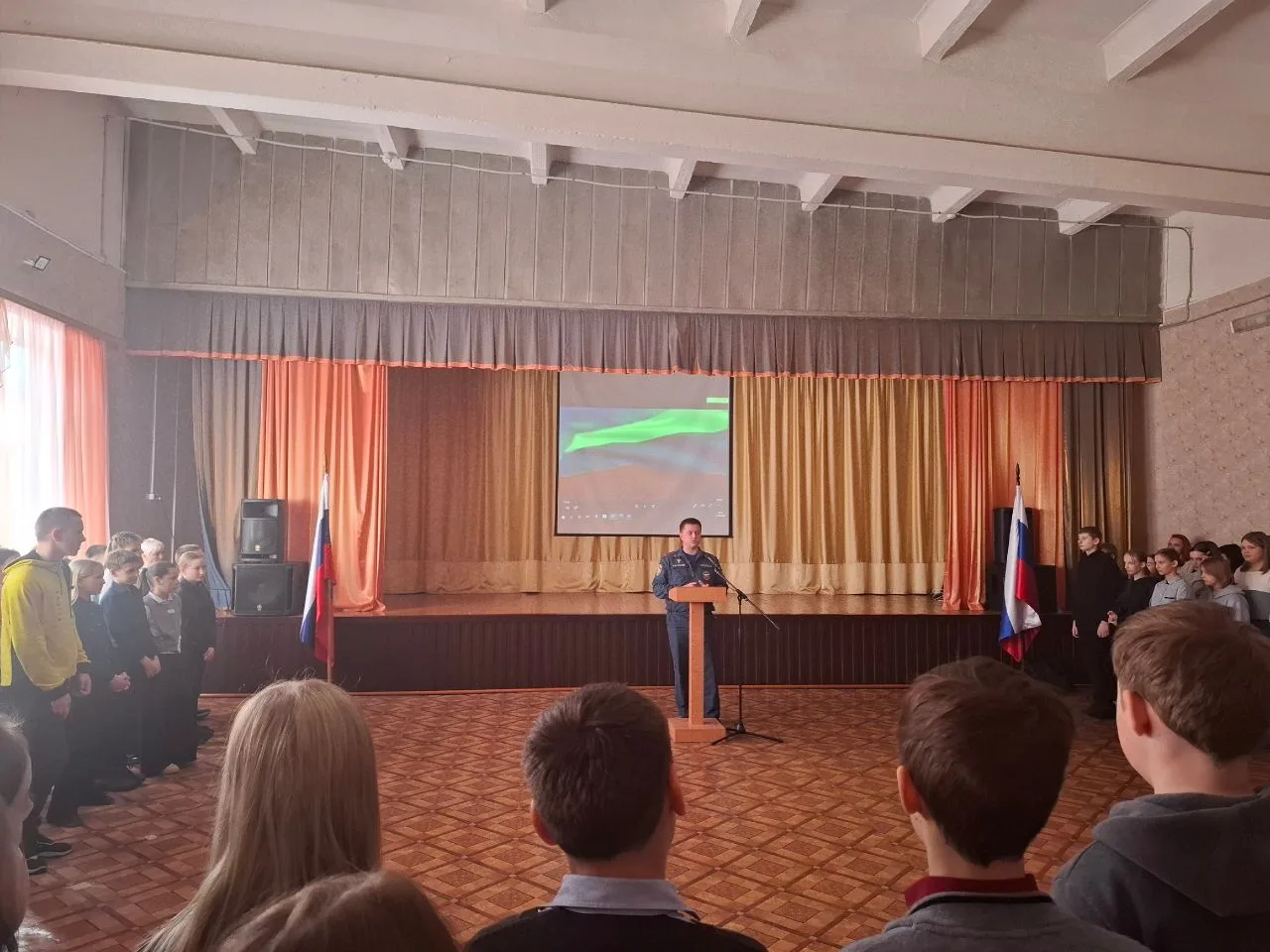 В рамках проведения открытого урока по  подготовке населения в области гражданской обороны и культур
