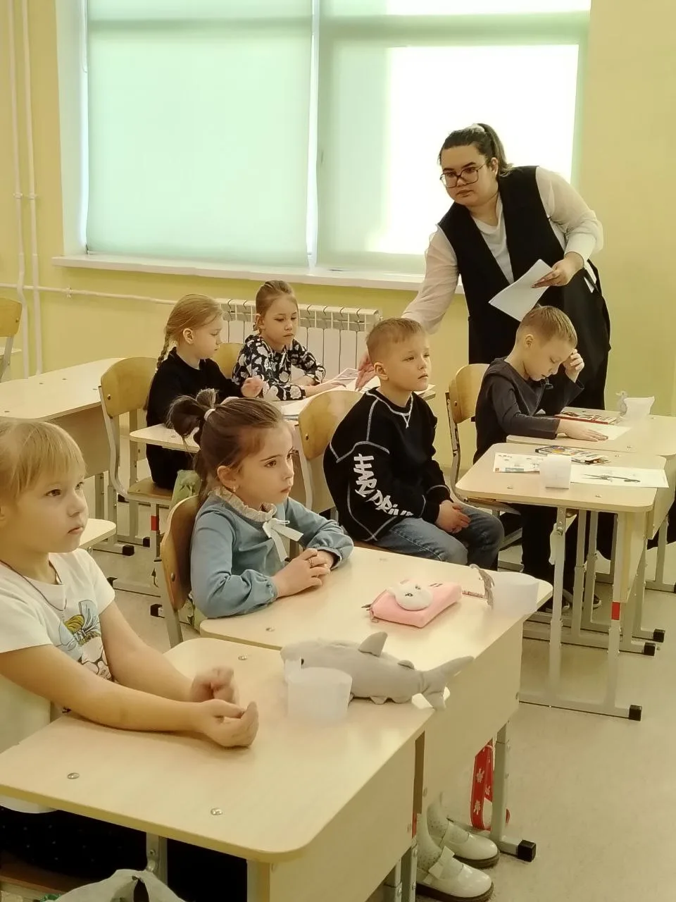 Представьте, дорогие друзья, субботнее утро. Зелёная 🌿 живет в субботу размерено, идут консультации 