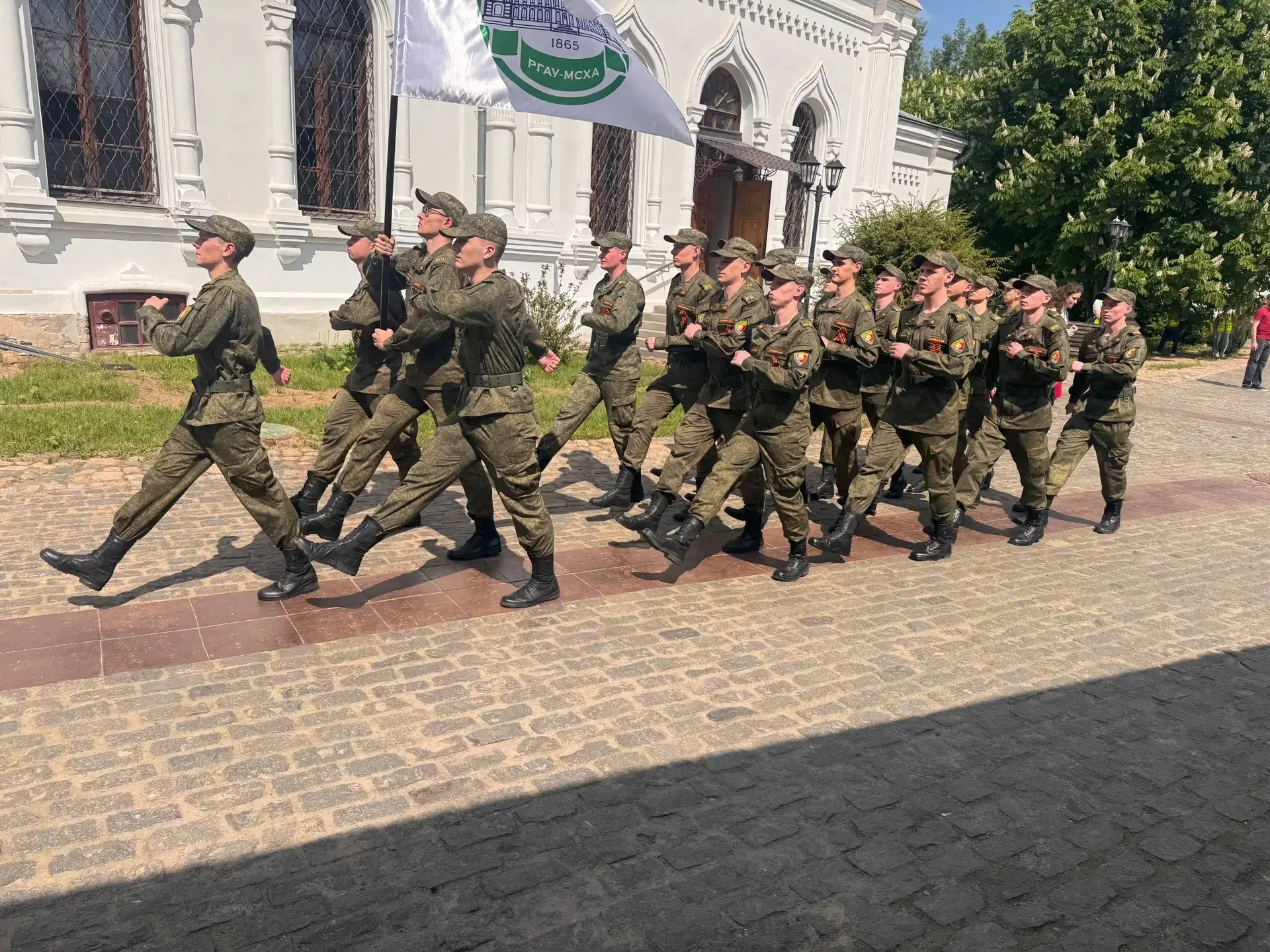 ТИМИРЯЗЕВЦЫ НА СУВОРОВСКОМ ПАРАДЕ: ДОБЛЕСТЬ И ЧЕСТЬ БУДУЩИХ ЗАЩИТНИКОВ ОТЕЧЕСТВА