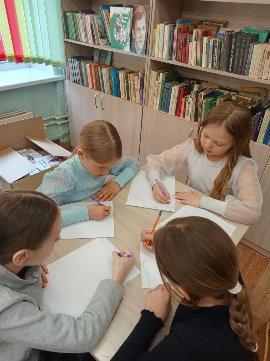 ✨ Вдохновляющая встреча с детским писателем ✨ 🤲 В нашей школе продолжается профориентационный месяц,