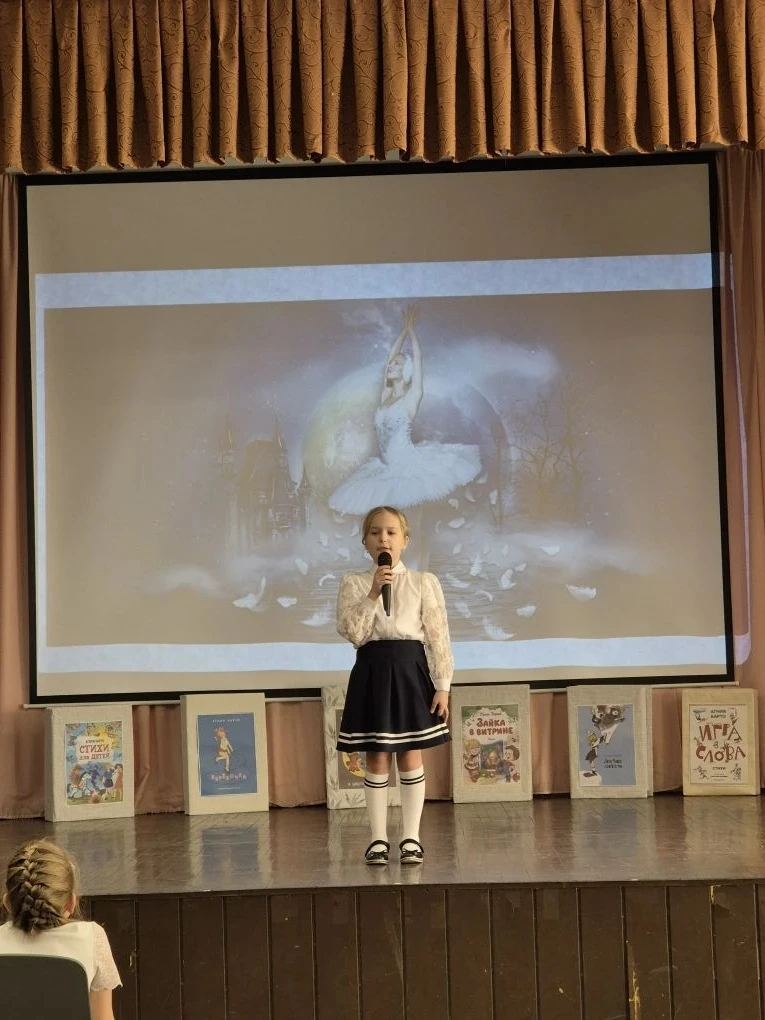 Наука — это не только учебники, но и настоящий праздник! 🧪🎭 20 марта мы ярко и шумно подвели итоги Н