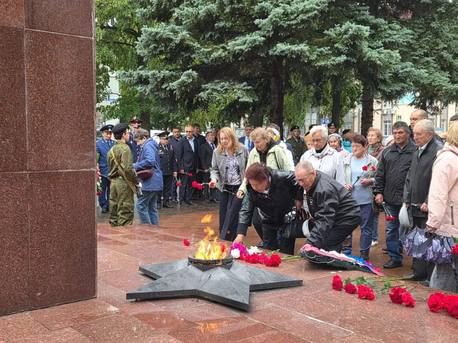 22 июня 2026 года – в День памяти и скорби – юнармейцы лицея приняли участие в памятном митинге, пос
