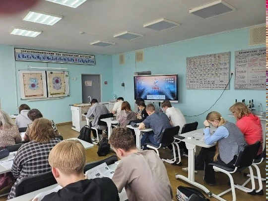 Сегодня в нашем центре прошел Всероссийский Диктант Победы. Его участниками стали 60 человек.
#Дикта