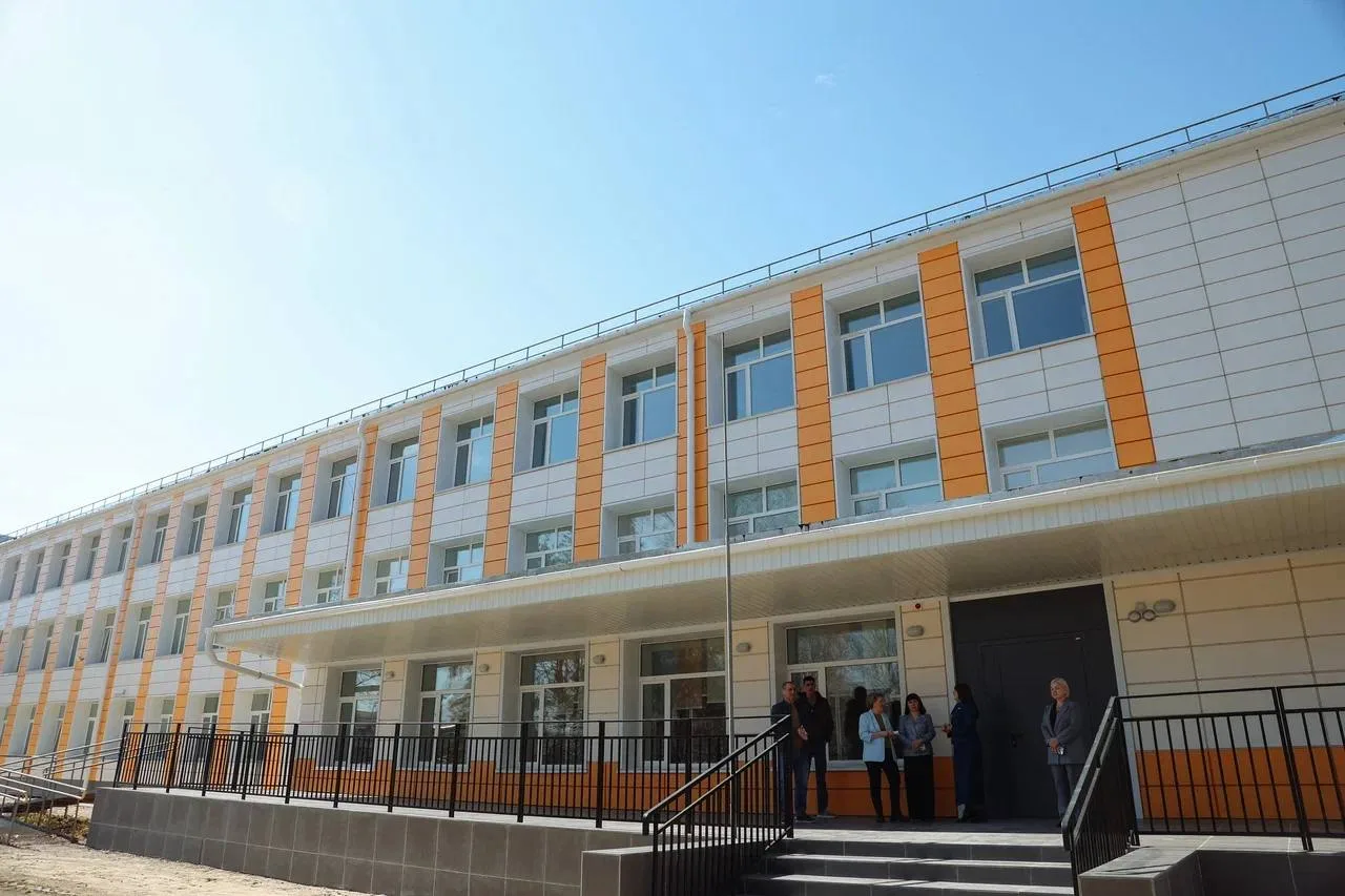 🏫 Школа в Возжаевке готовится к открытию после капремонта — сдача намечена на конец ап...
