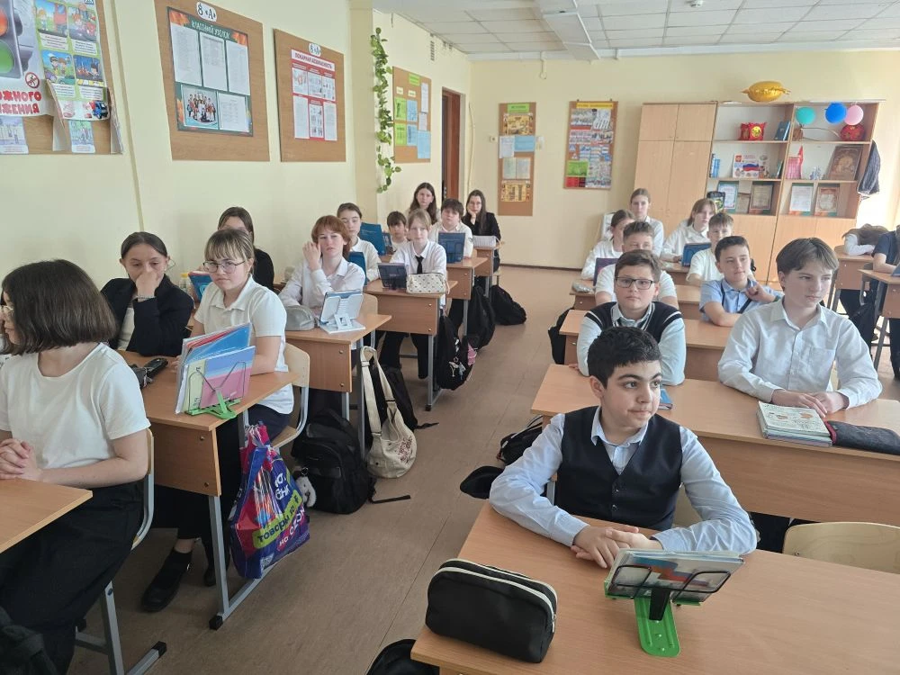 🔔 Безопасность в сети: что узнали ученики 6 «А»? 🔔   19 мая в школе прошла увлекательная лекция от с