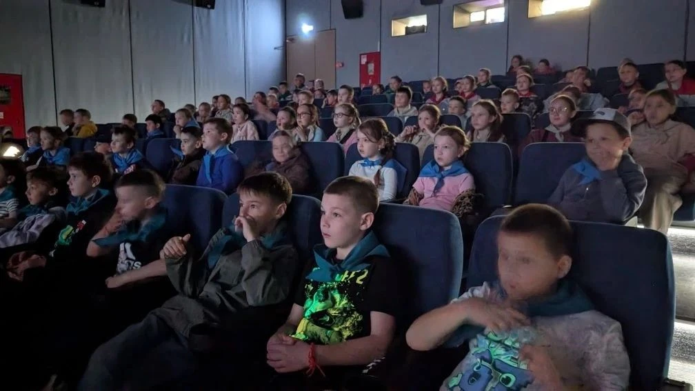 ПРИШКОЛЬНЫЙ ЛАГЕРЬ «ПРО‑ДЕТСТВО»: ДЕНЬ 6. — ДЕНЬ РУССКОГО КИНО!
