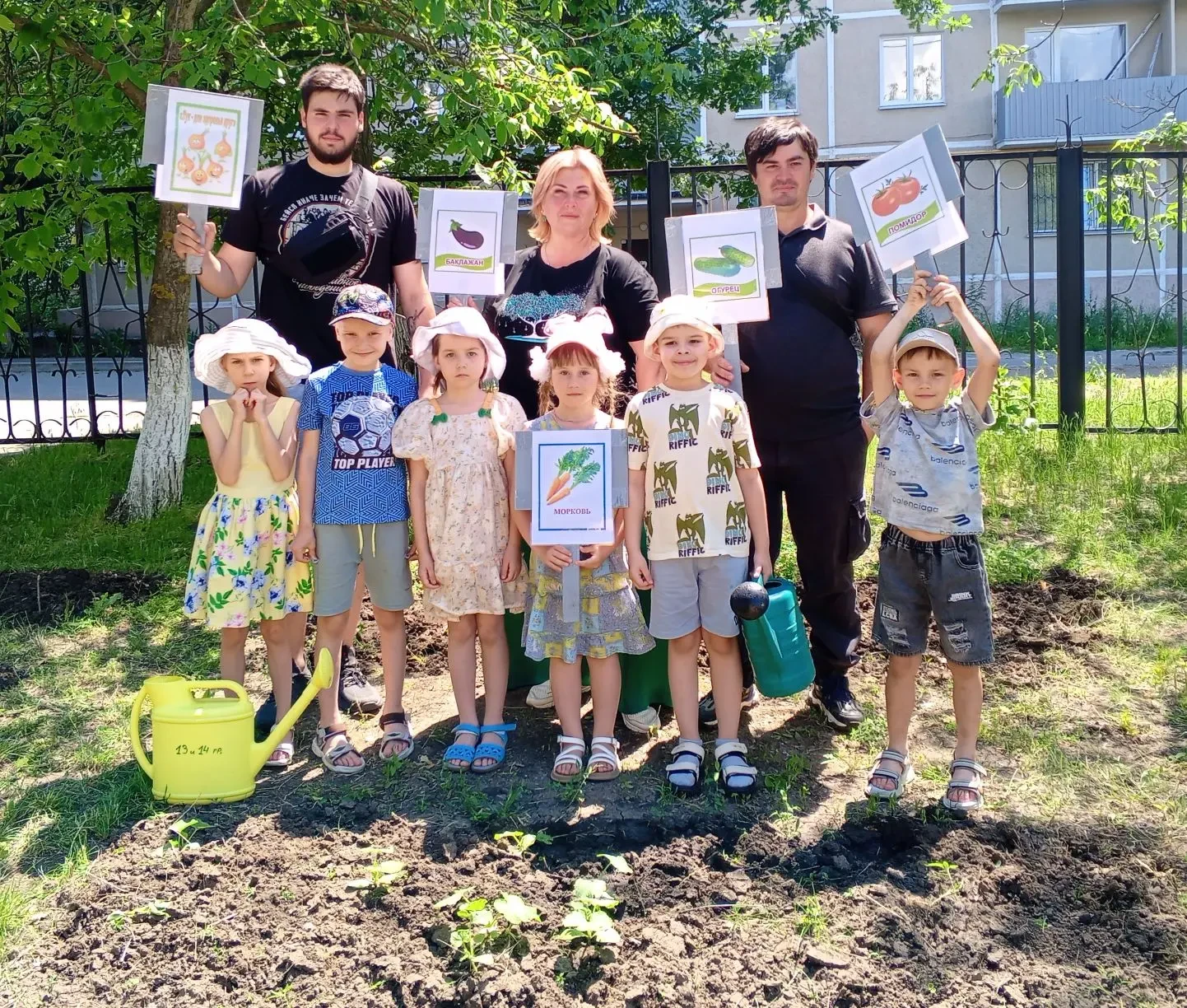 🌱✨ Добрые дела делают мир вокруг красивее! ✨🌱

В нашем детском саду «Родничок» прошёл замечательны