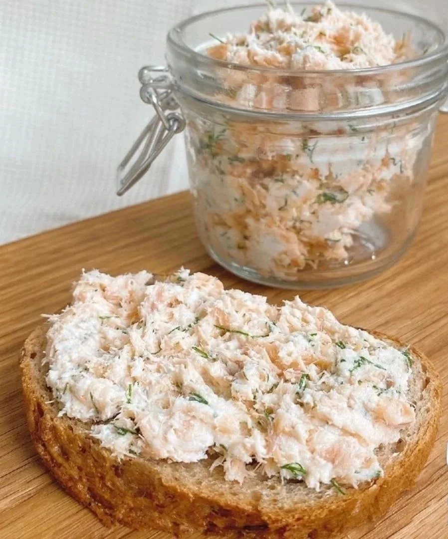 Вкусный рыбный паштет на бутерброды (по-модному называется риет).