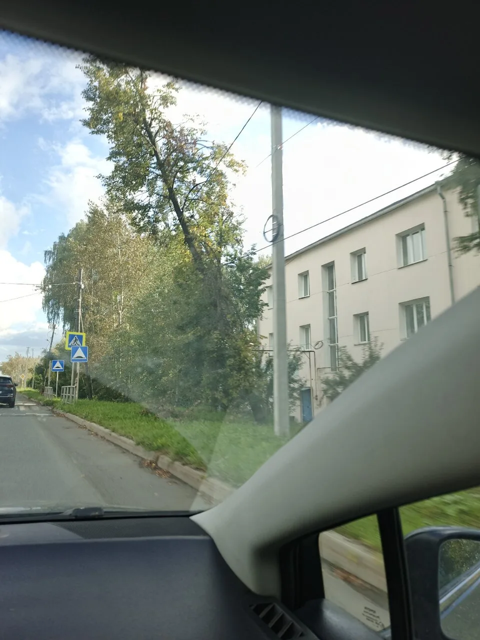 Анонимно, ждём когда на кого-нибудь упадёт!!!