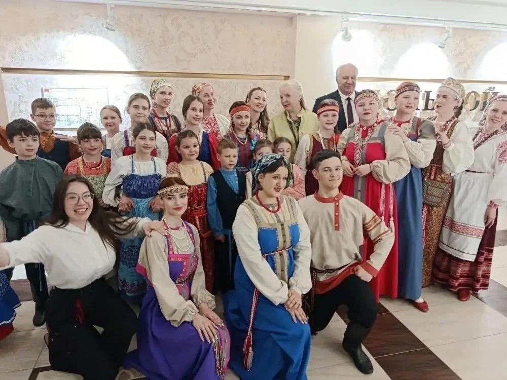 #НаукаТГИК #КонференцияТГИК 🇷🇺 Большая делегация студентов нашего института во главе с ректором И.Н.