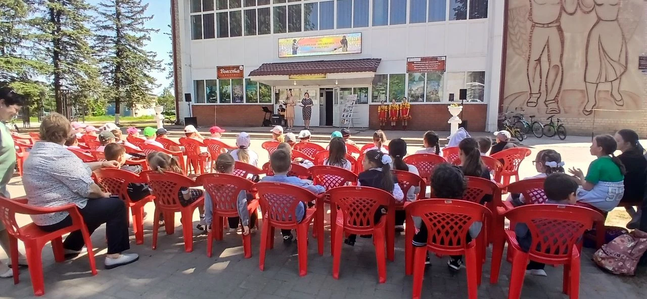 В преддверии Дня славянской письменности и культуры центральная районная детская библио...