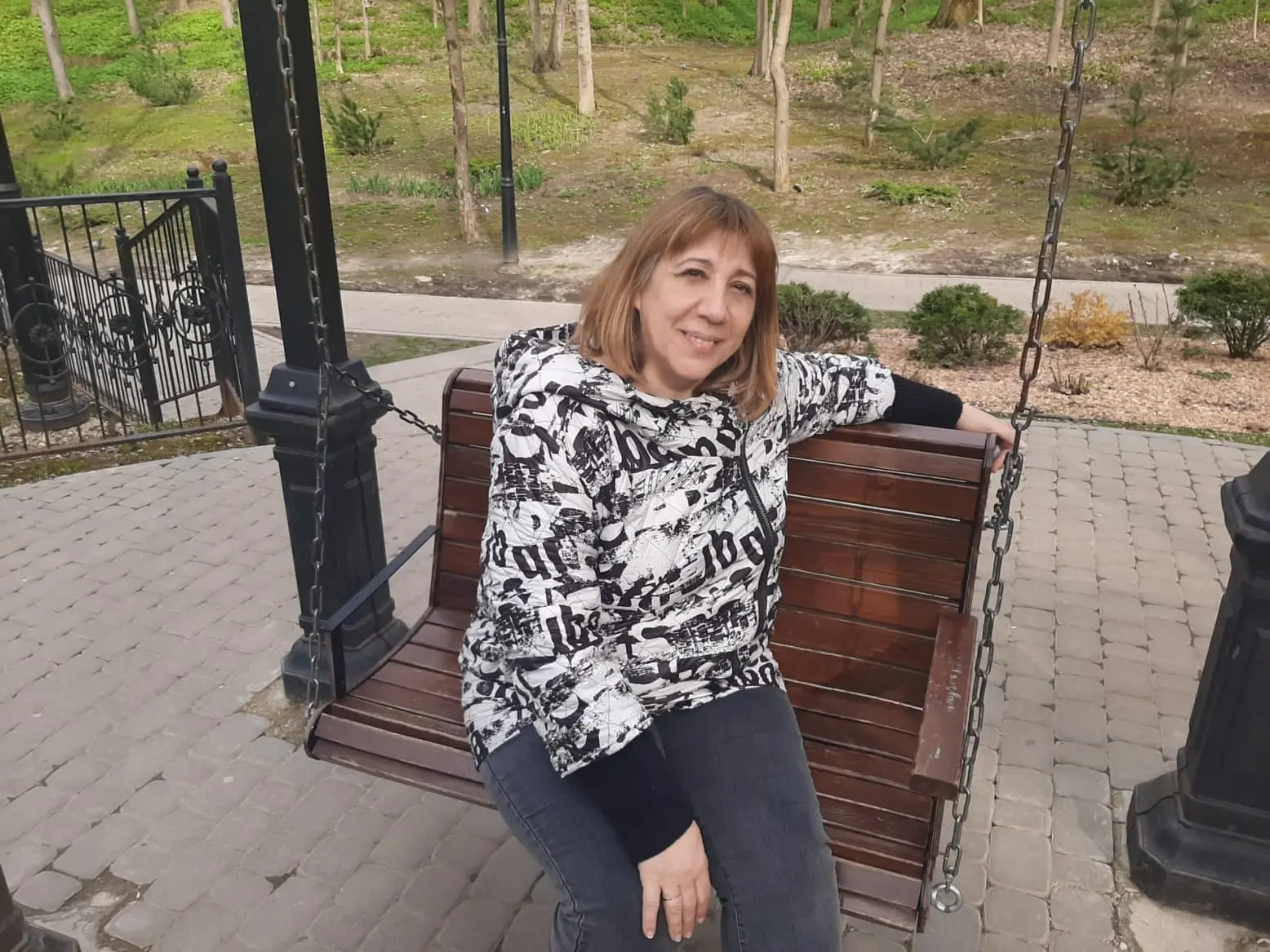 Уважаемая Наталья Владимировна!

От всей души поздравляем Вас с таким значимым событием – 45-летием 
