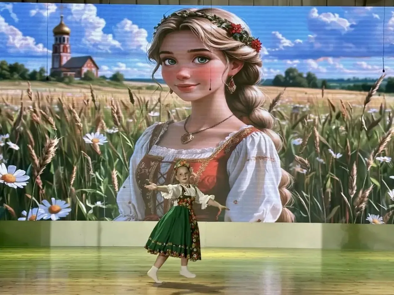 🇷🇺🎉🎶Флаг державный – символ славный: Дом культуры «Юность» подарил зрителям праздни...