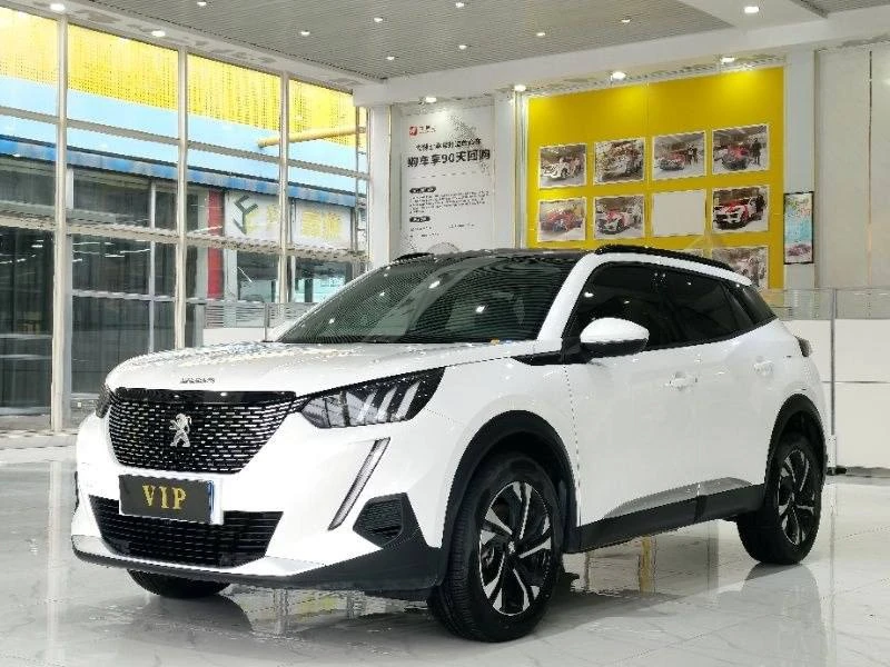 Peugeot
 2008-2022 230THP THE ONE

【Тип привода】2WD

【Цвет】Белый

【Объем двигателя】1.2T

【Мощность】1