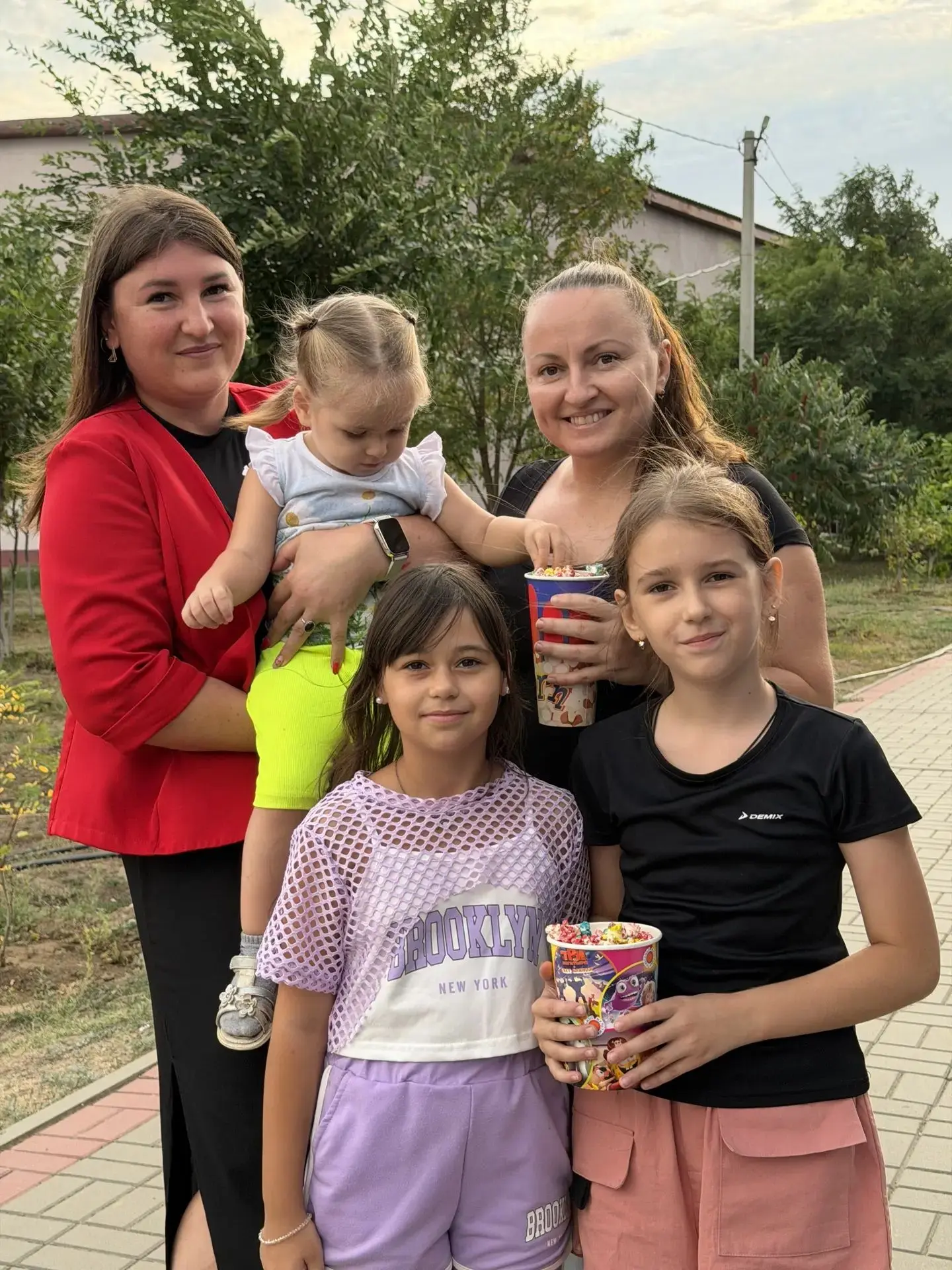 🎶🎉 🇷🇺Сегодня в Старой Полтавке на территории парка культуры состоялся концерт палла...