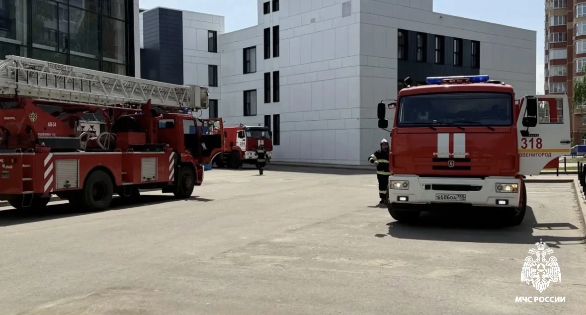 🚨 В Одинцовском округе прошли масштабные пожарно-тактические учения  На базе сельского Дома культуры