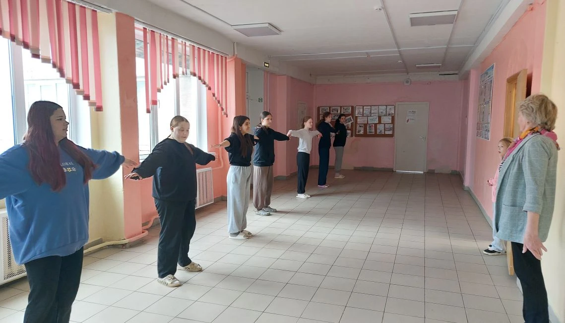 🌞 Утро 28 мая в трудовом отряде началось с бодрости и пользы!

Лето — это не только долгожданный от
