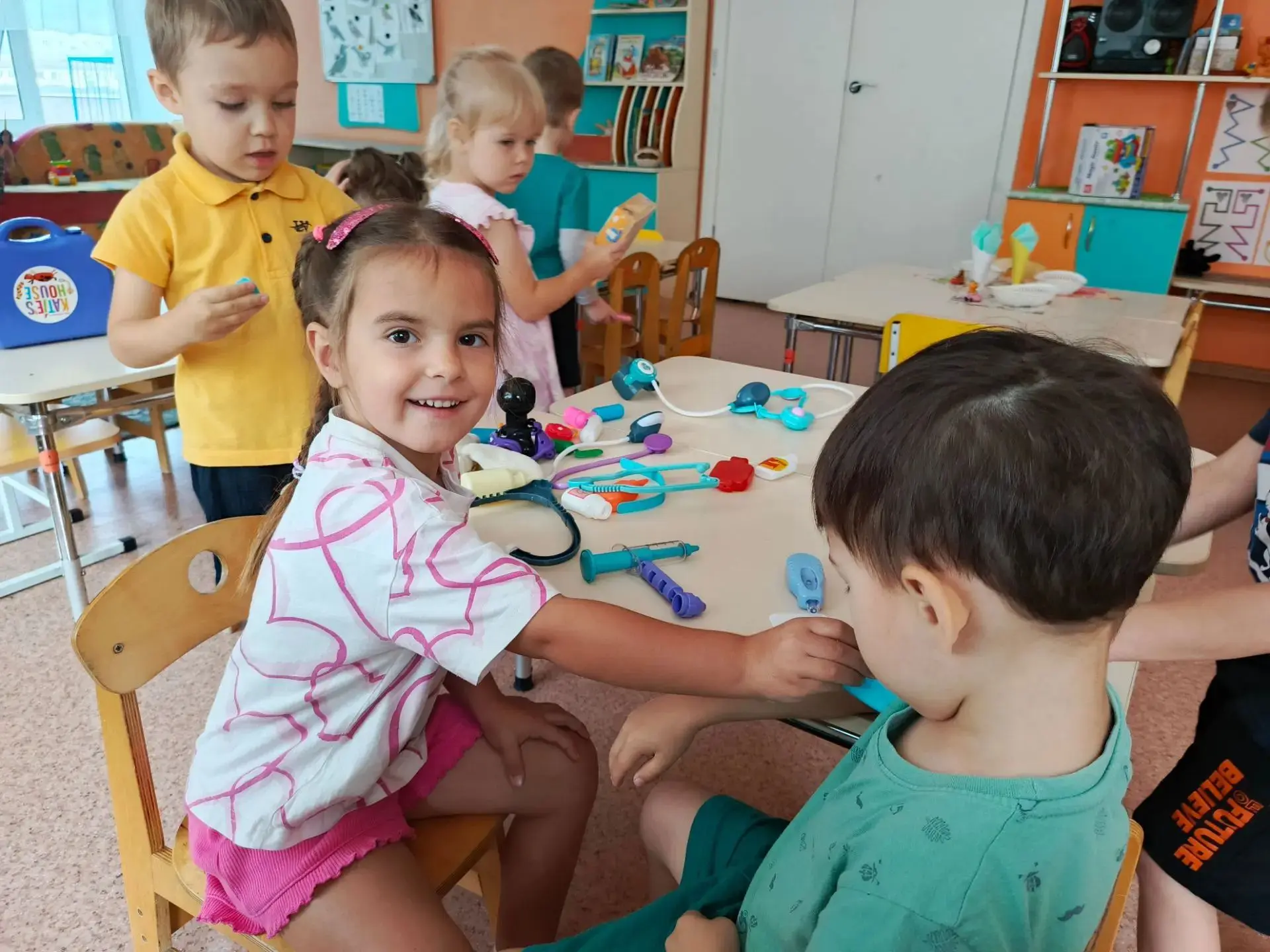 👩‍⚕️👨‍⚕️Мы играли в докторов,