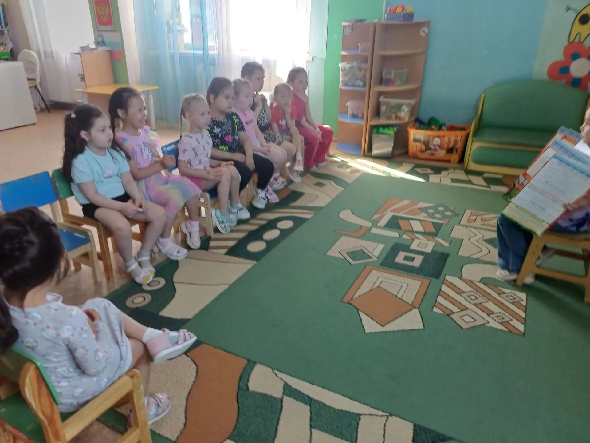 В средней группе"Морошки"прошло мероприятие по пожарной безопасности.
Мы вспомнили о причинах возник