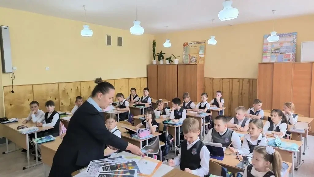 #МАОУСОШ22 | Безопасность на железной дороге  18 мая у нас в школе прошло очень полезное мероприятие