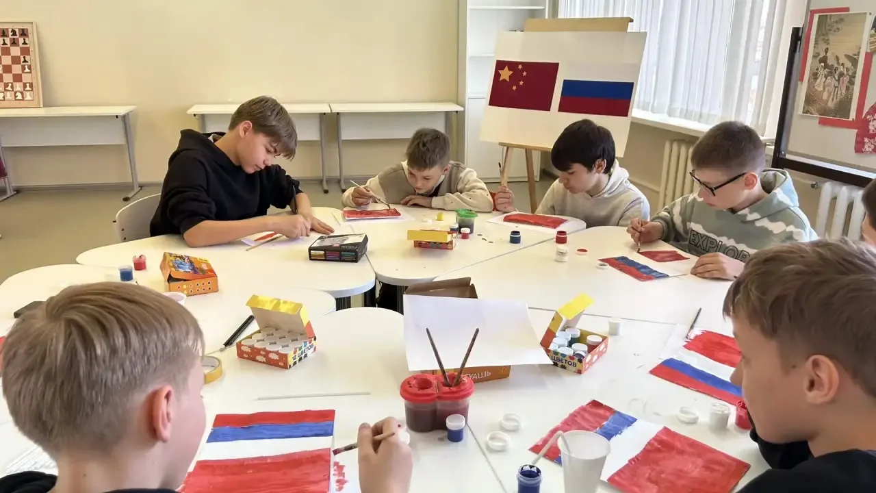 🇨🇳 День Китая   в МОУ«Глебовская СОШ!»🇨🇳  Наши ребята отправились в увлекательное путешествие по Под