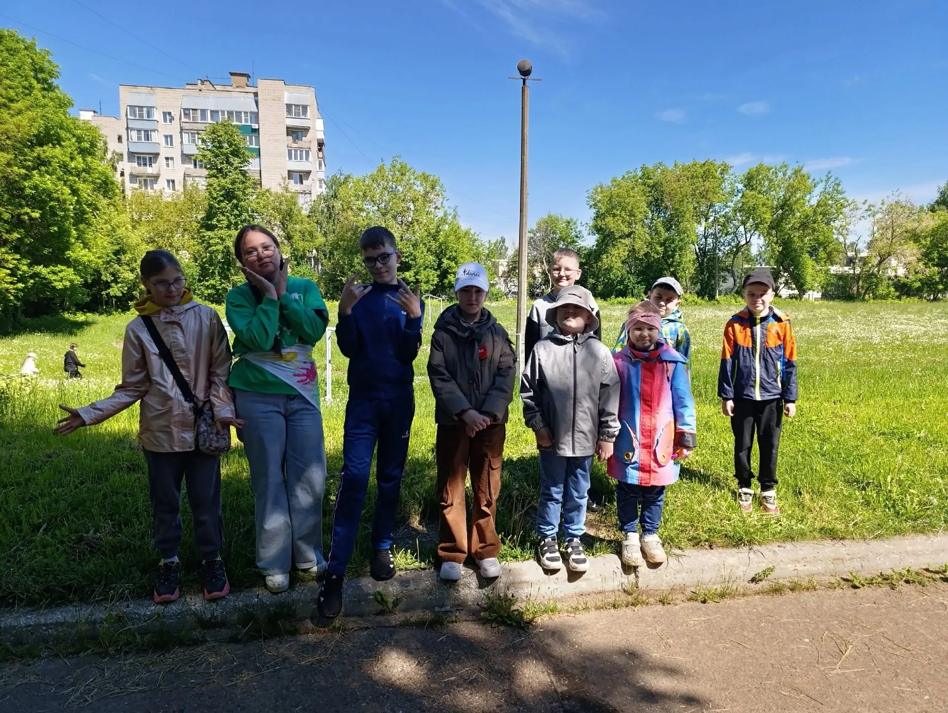 🔥3 День в лагере.

🔸По традиции провели утреннюю зарядку;
🔸Ребята приняли участие в школьном конк
