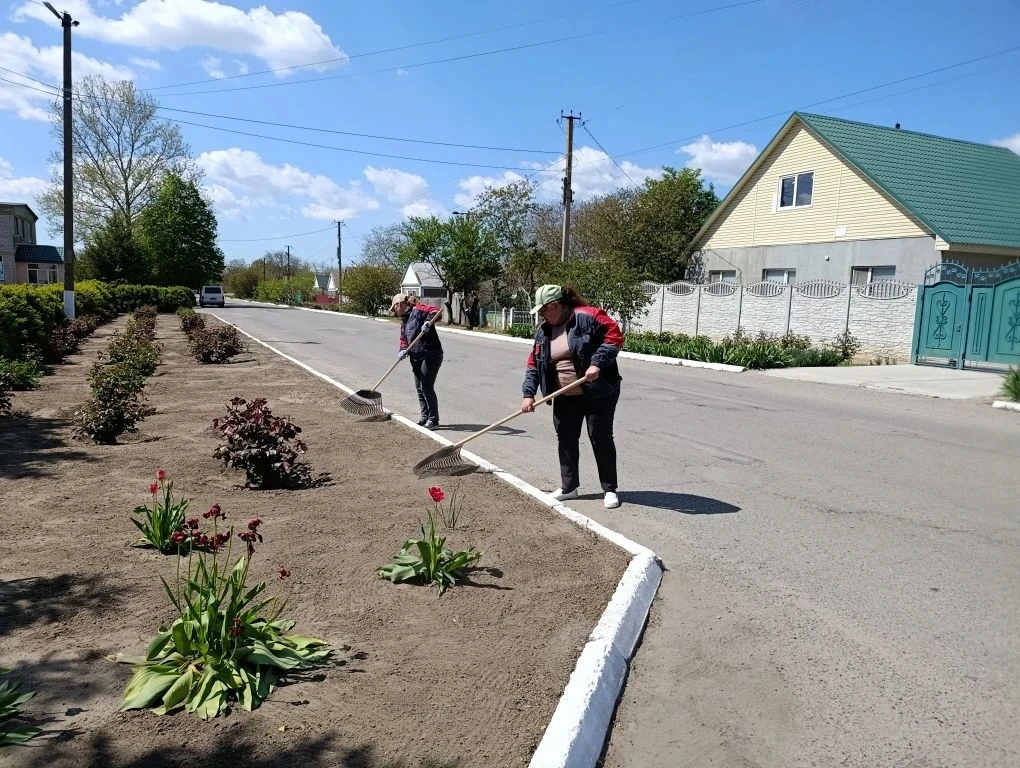Главная задача — обеспечить своевременный покос общественных территорий  Весеннее солнце и дожди соз
