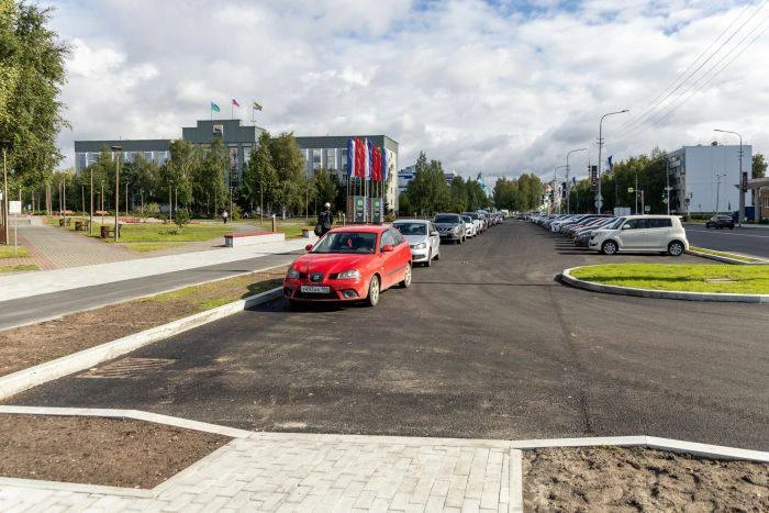 Последние штрихи дорожной кампании в Сургуте завершатся к середине сентября.