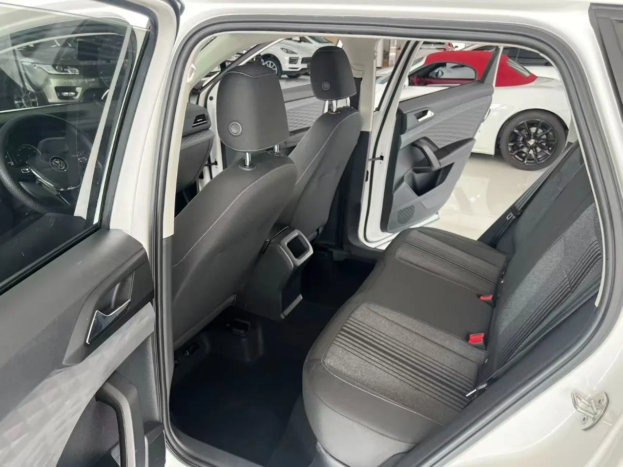 2️⃣🚨Volkswagen Tharu  — 2021г., 1.4л.. бензин, 2WD — Пробег: 48 000 км   💎Комплектация: Fashion Edit