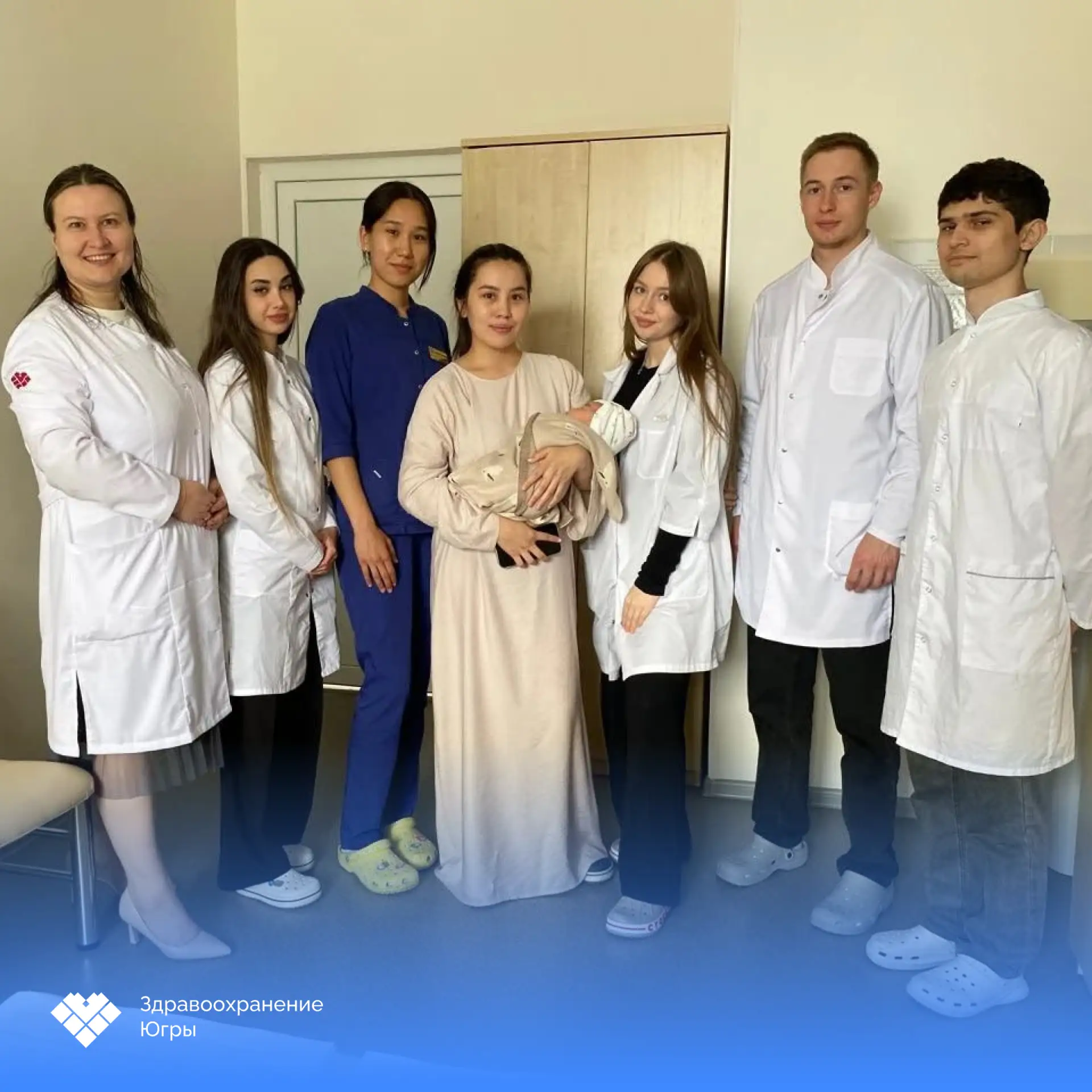 👩‍⚕️ От первых приёмов — к будущей профессии

Женская консультация Сургутской городской клинической