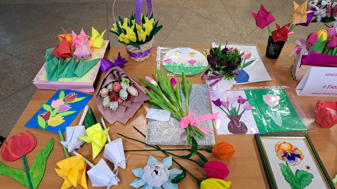 Пусть добро расцветает! 🌷💖    🌷Сегодня наша школа наполнилась яркими красками и теплом — у нас прошл