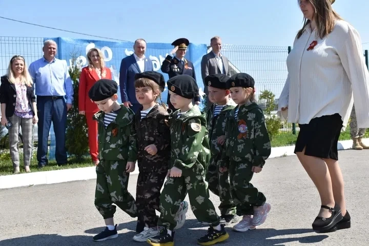 Сегодня глава муниципалитета Анатолий Попов вместе с начальником УМВД России по Липецко...