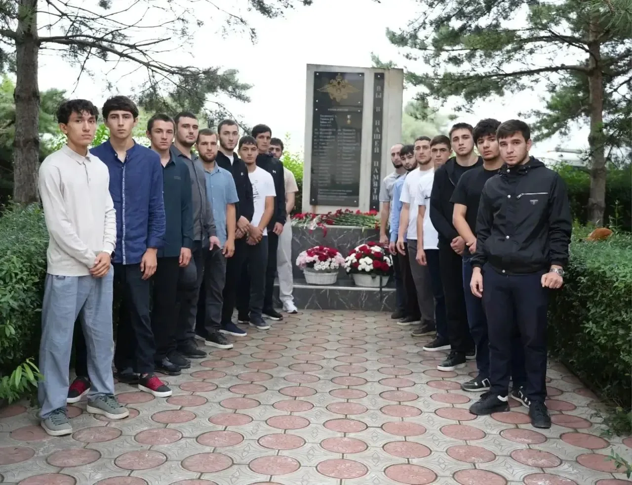 В Дагестане продолжаются молодежные патриотические походы по местам событий 1999 года.