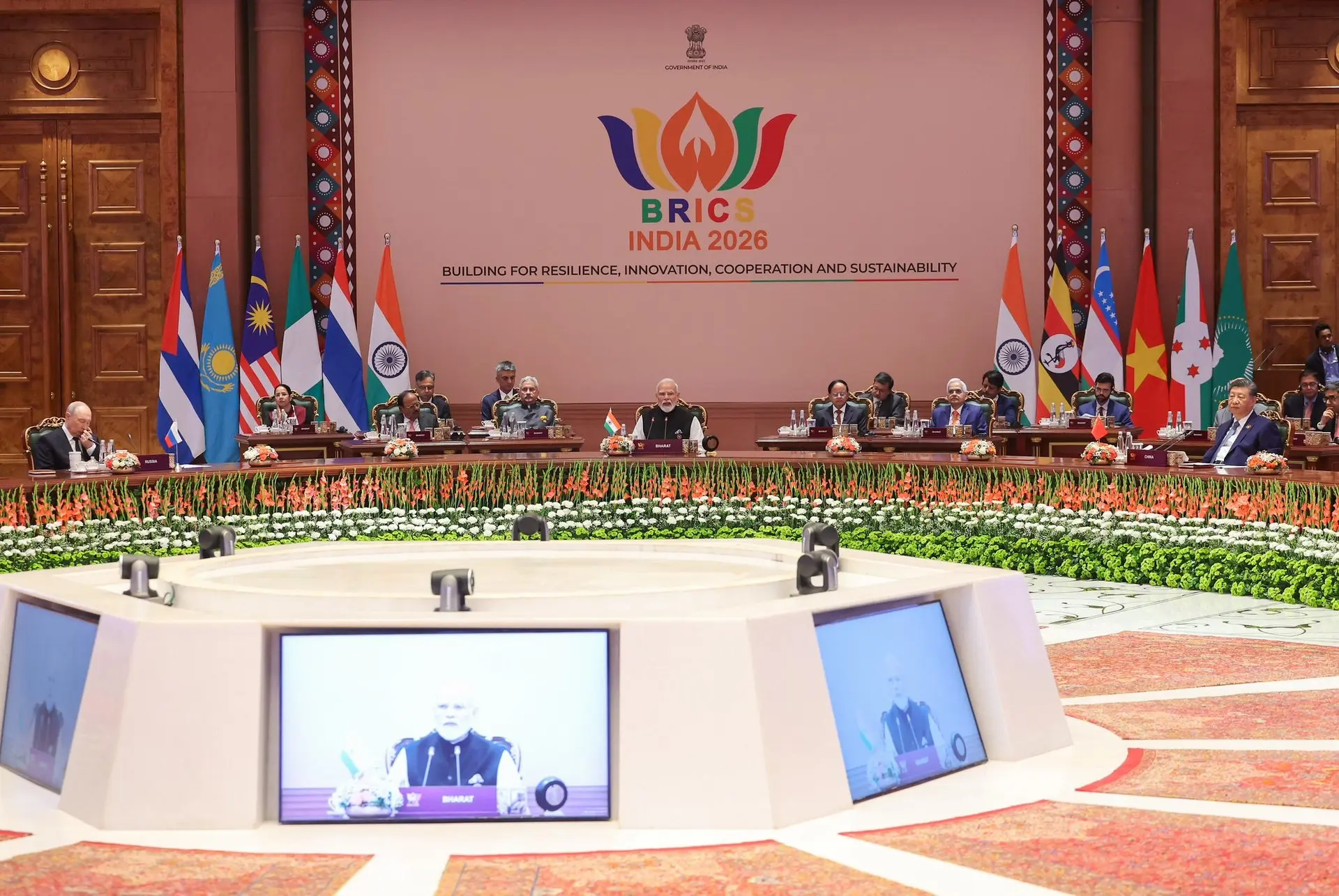 Лидеры стран БРИКС приняли Нью-Делийскую декларацию на XVIII саммите объединения