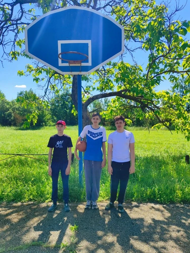 Лето в нашей школе набирает обороты!🌞🌻