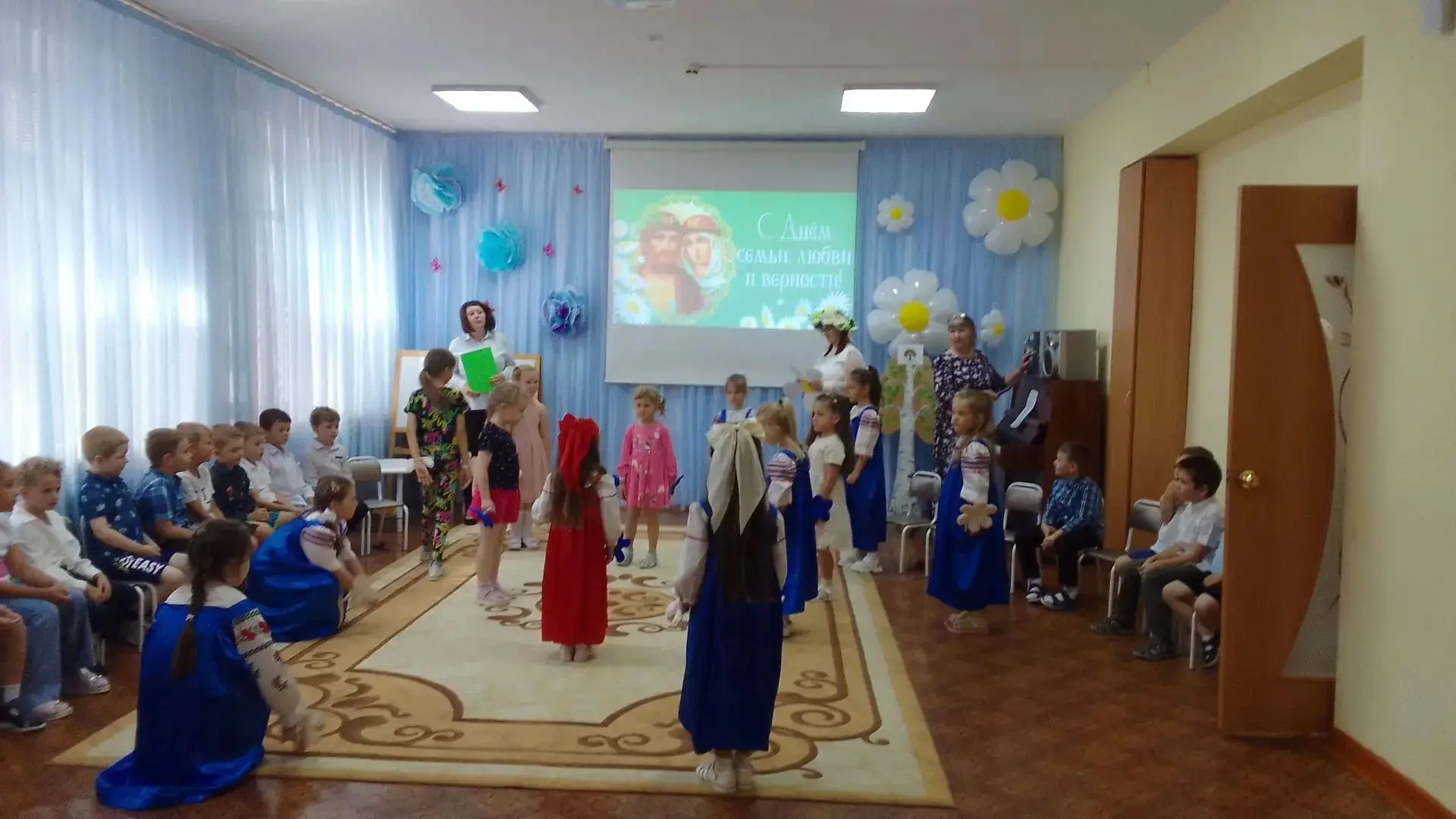 🌷 В нашем детском саду прошёл особенный праздник — мы вместе отметили День семьи, любв...